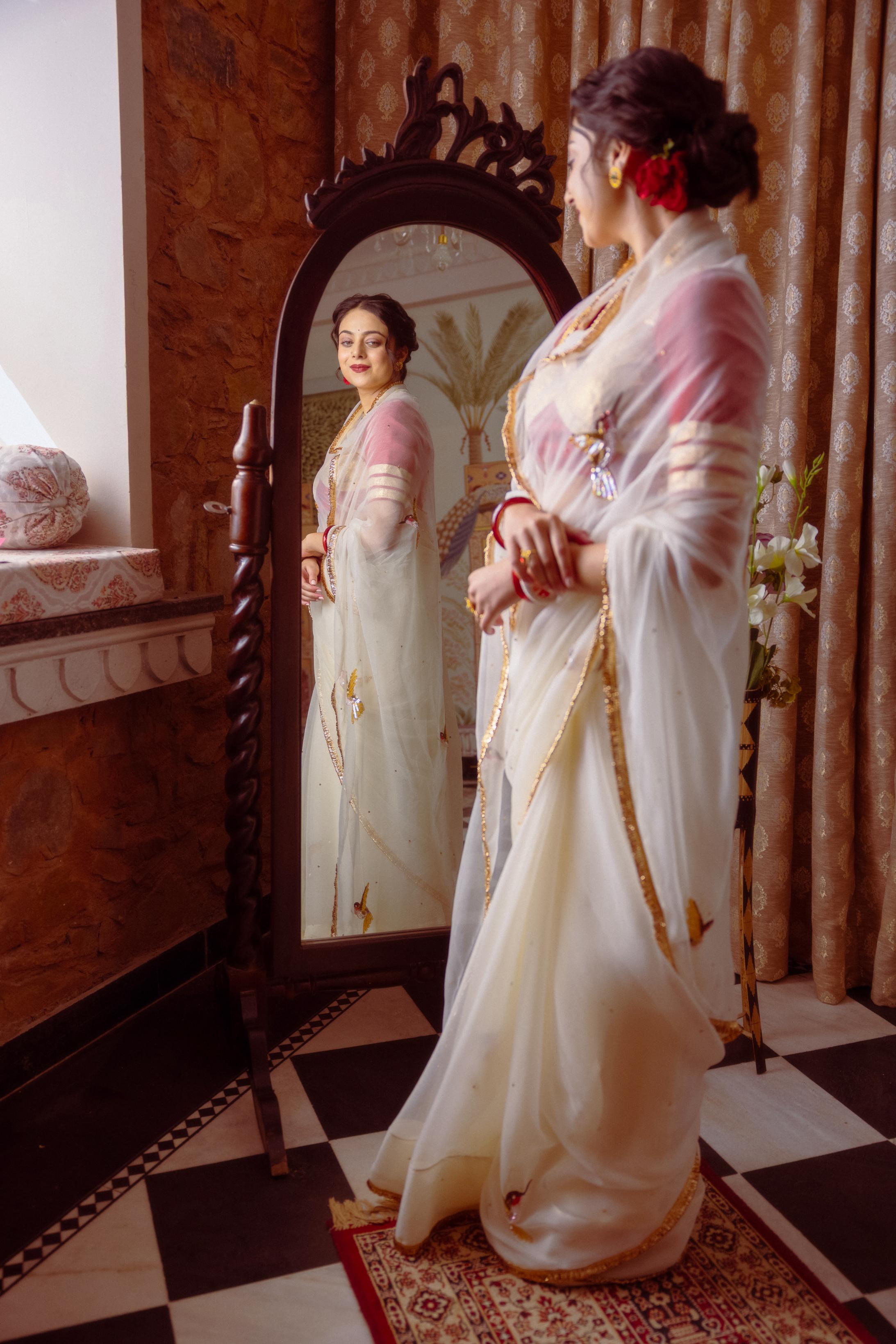 White Viscose Chiffon Aari Resham Sequins Handwork Saree