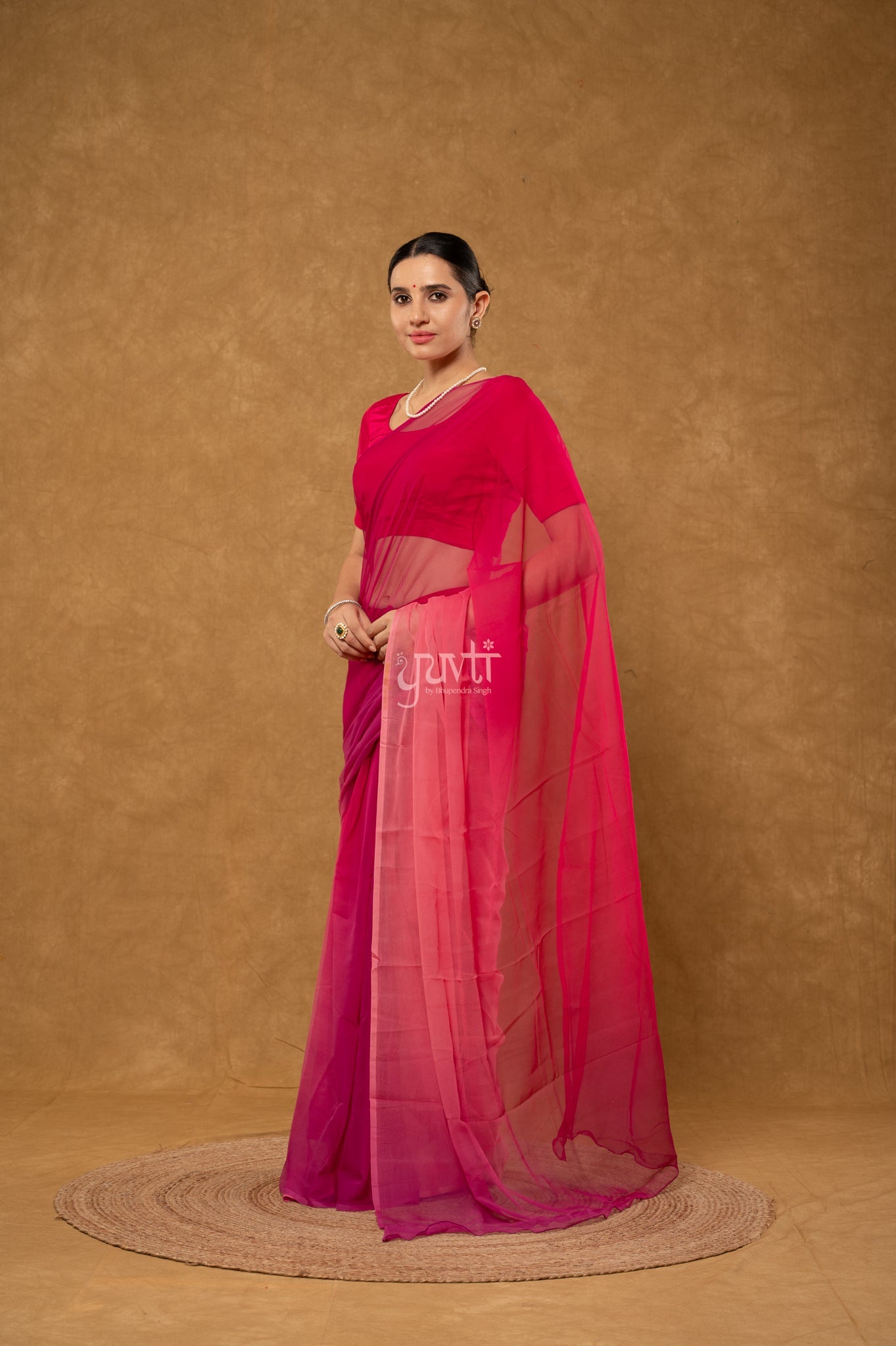 Wine Gajri Peach Shaded Pure Georgette Hand-Dye Saree