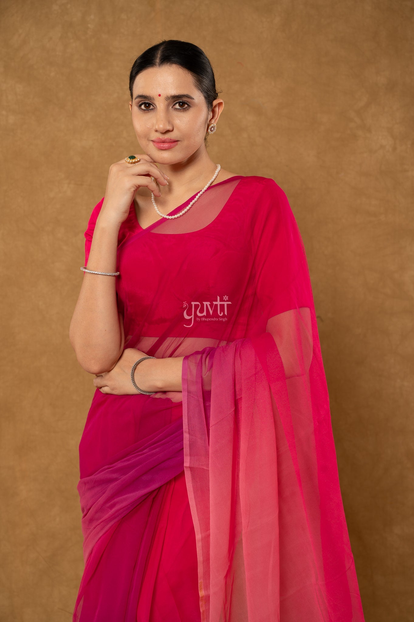 Wine Gajri Peach Shaded Pure Georgette Hand-Dye Saree