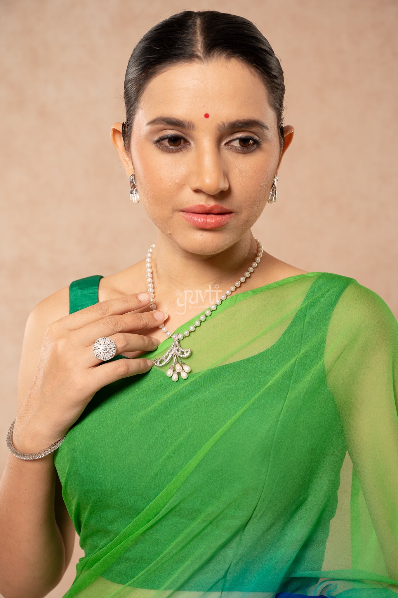 Roya Blue Green Pure Georgette Multicolour Hand-Dye Saree with Blouse