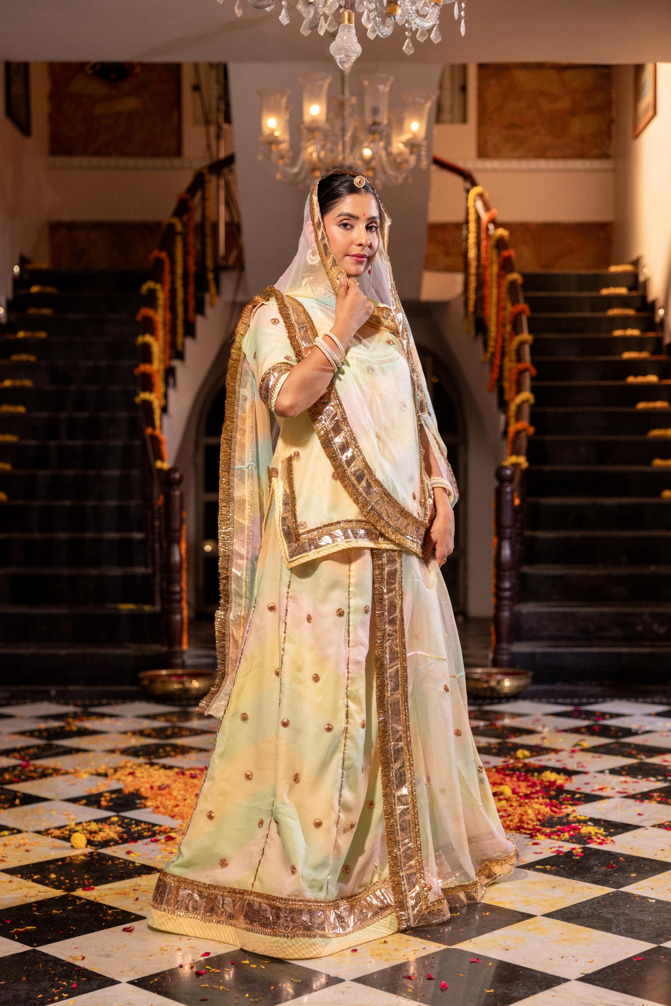 Samundar Leher 21 grms Pure Georgette Copper Laffi Dhora Ginni Phool Handwork   Poshak (Unstitched)