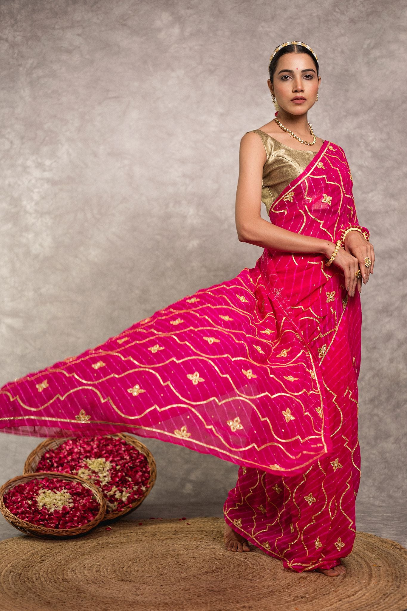 Rani Lehariya  Pure Georgette 40 Gsm sikhiya dabi jaal handwork traditional wear saree