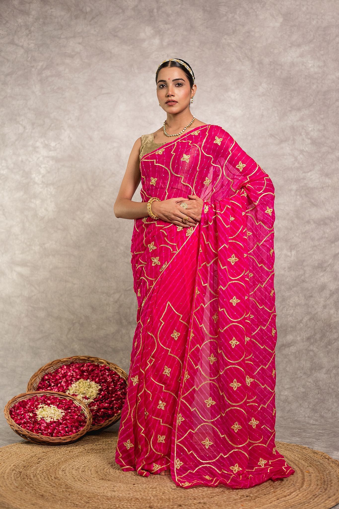 Rani Lehariya  Pure Georgette 40 Gsm sikhiya dabi jaal handwork traditional wear saree
