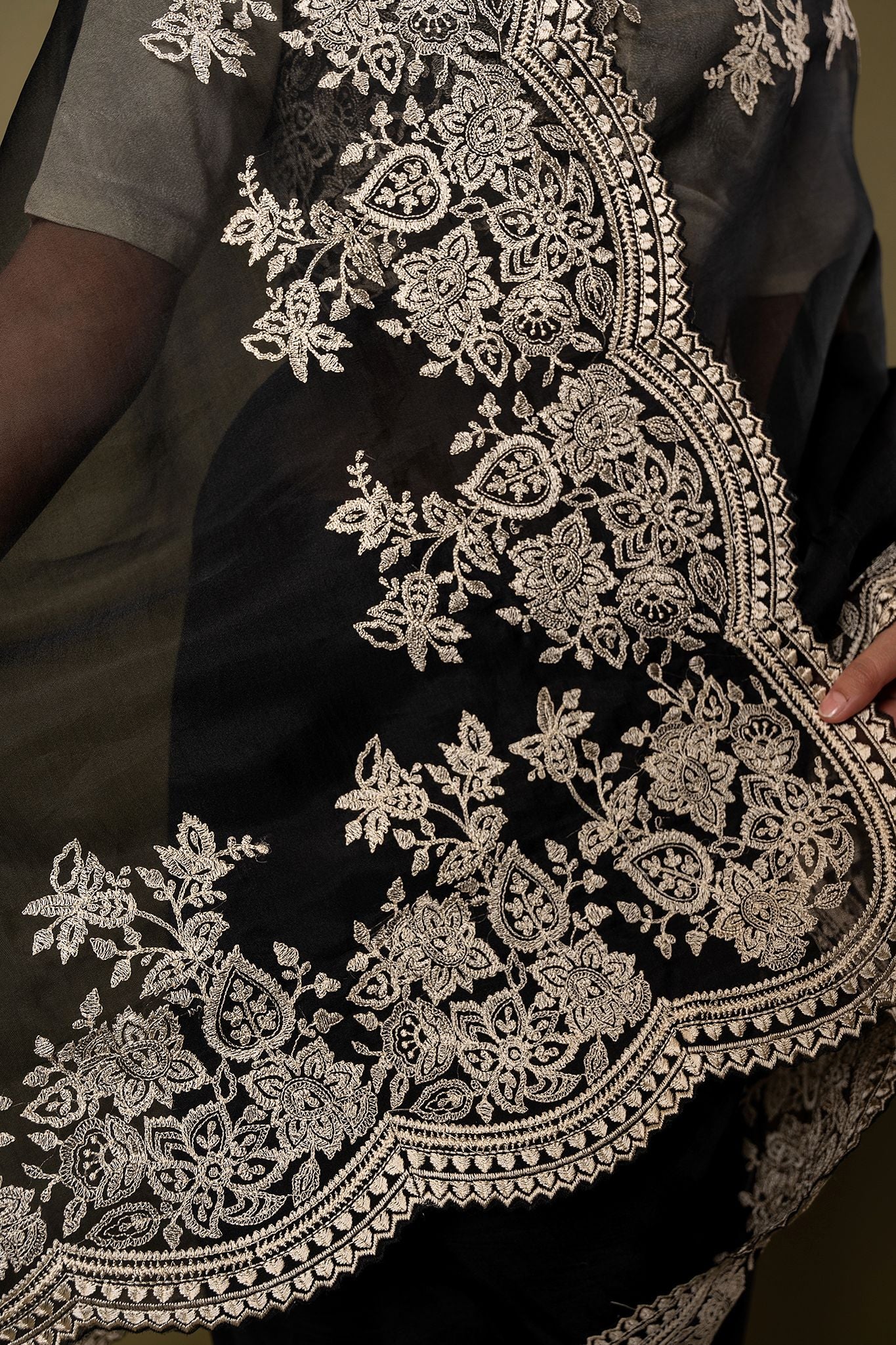 Black Organza  dabka marodi border butti handwork saree