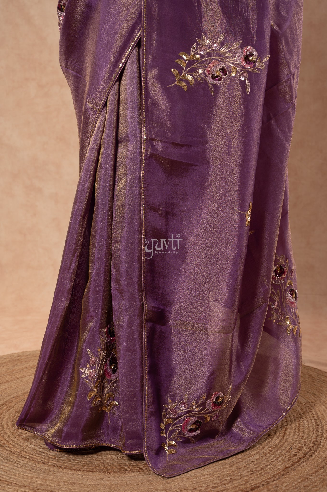 Lavender Shaded Viscose Tissue Aari Sequins Motifs ( Butti ) Handwork  Saree  with Blouse