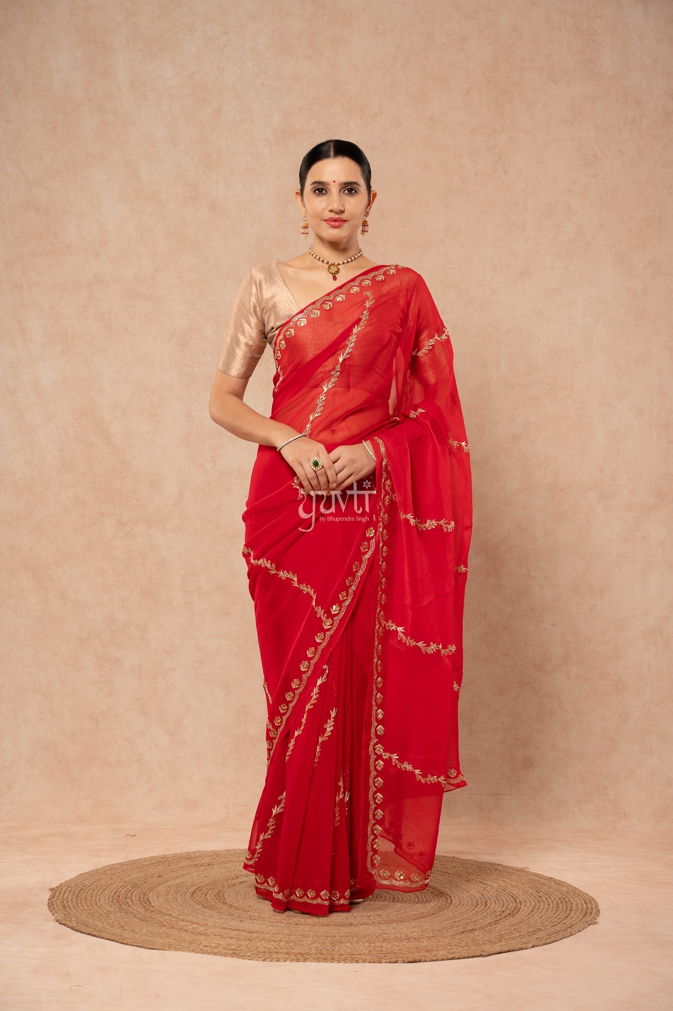 Red  Viscose Chiffon Aari Kardana Border Chaadi  Handwork  Saree  with Blouse