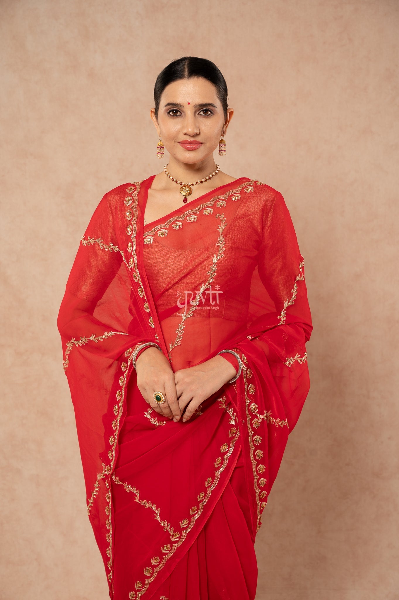 Red  Viscose Chiffon Aari Kardana Border Chaadi  Handwork  Saree  with Blouse