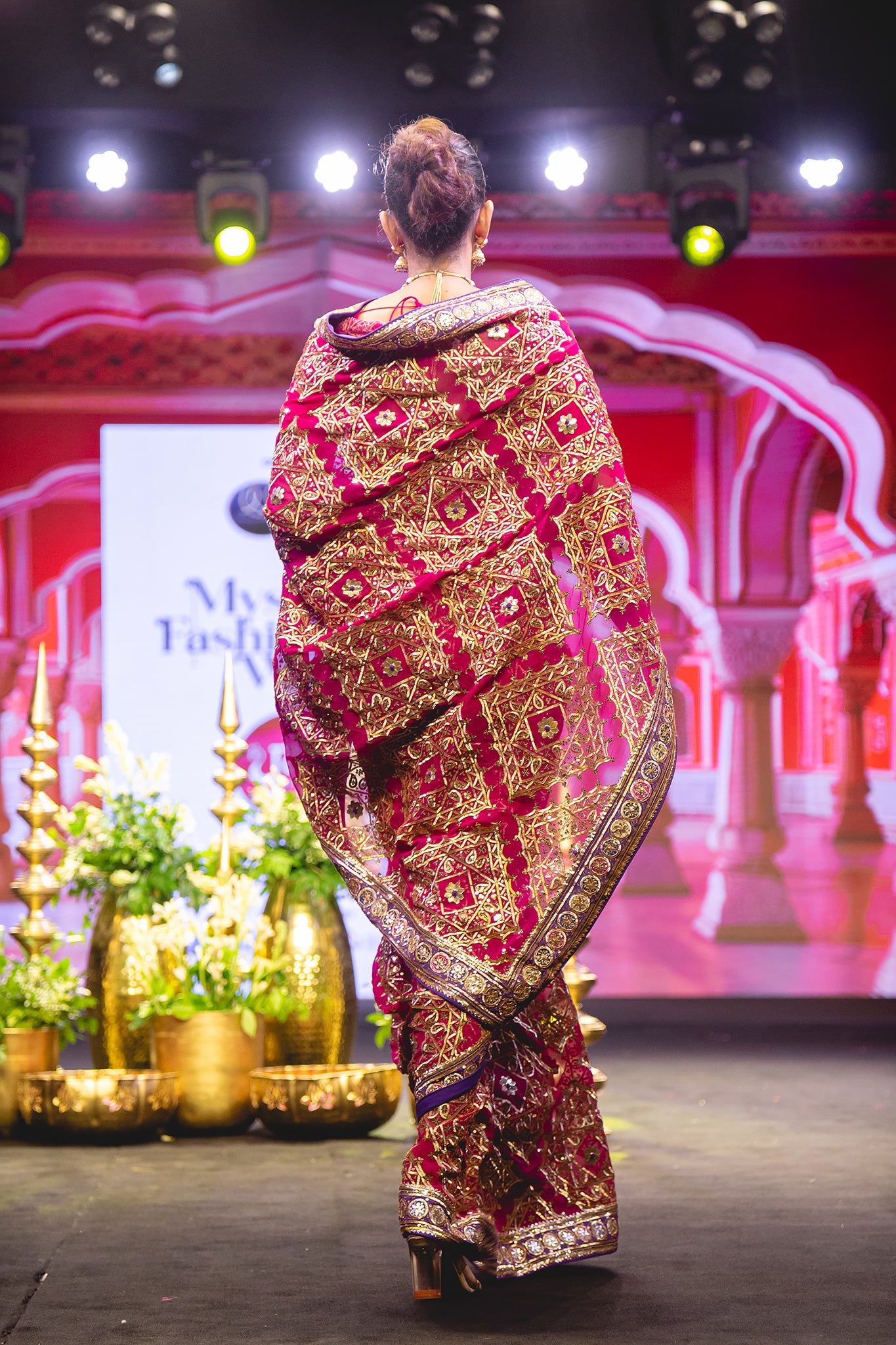Rani Pure Georgette German Sikhiya Handwork  Saree
