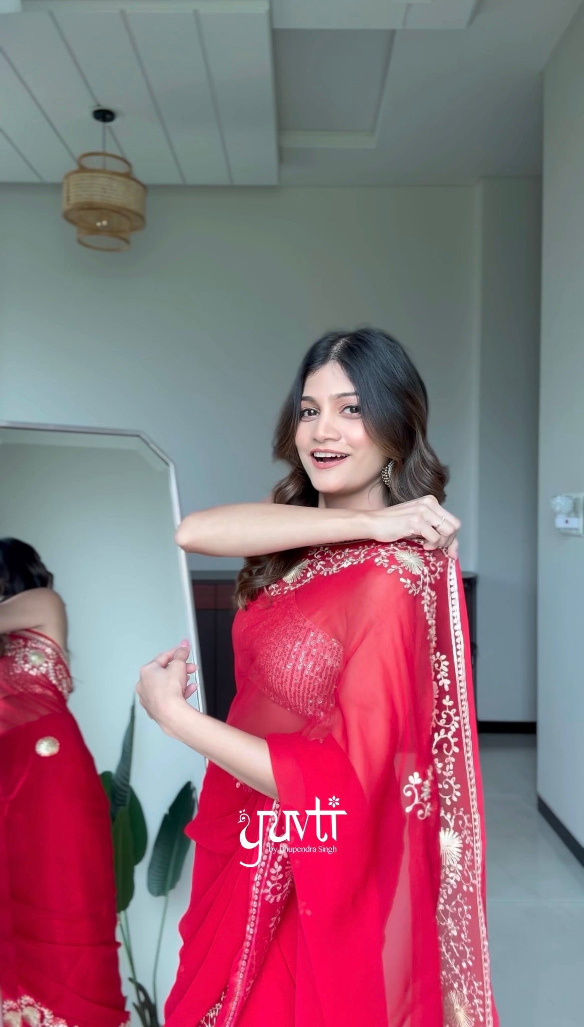 Red Colour Viscose Chiffon Sikhiya Butta Border Work saree