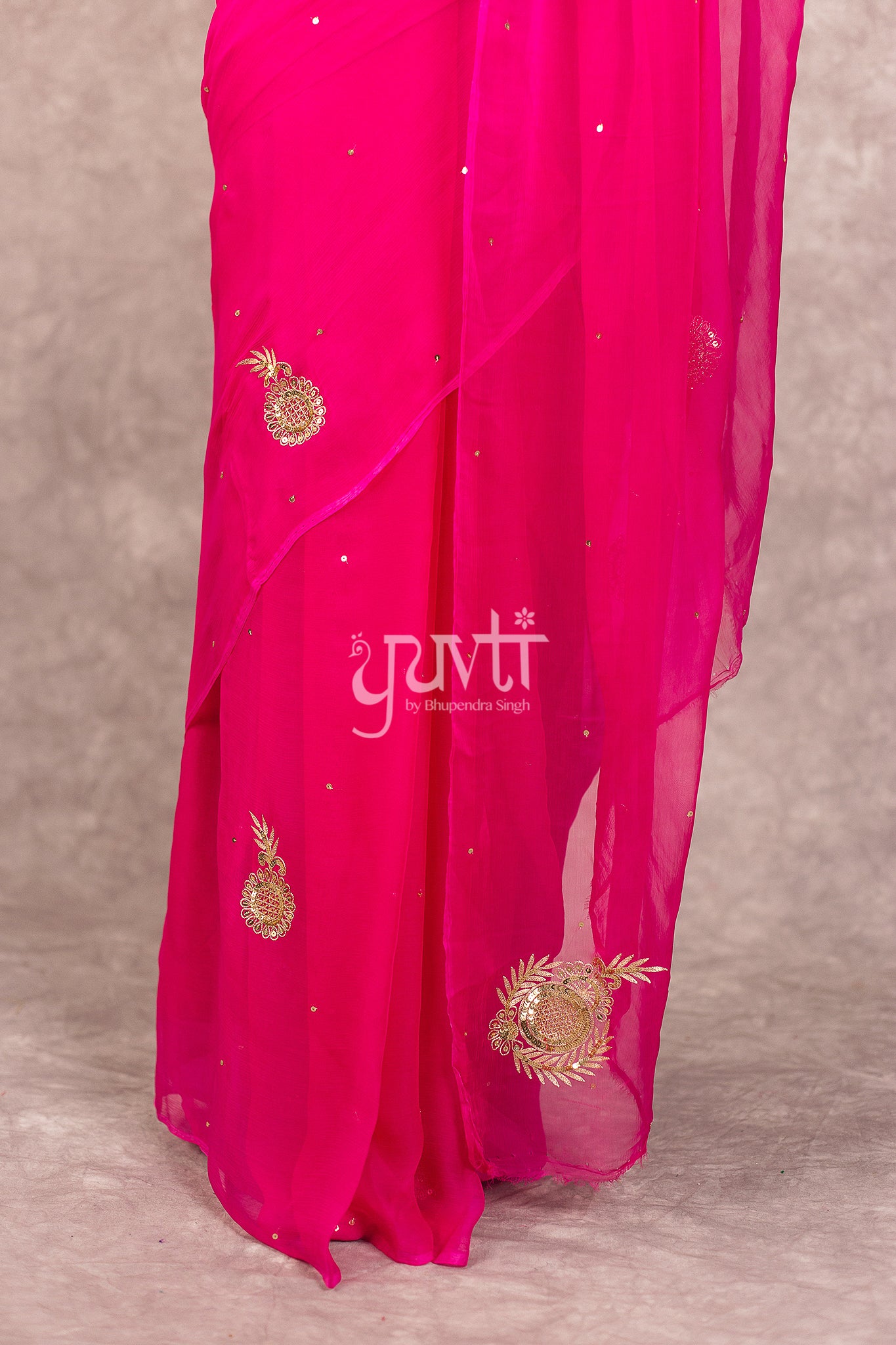 Pink Viscose Chiffon Aari Sequins Booti Work Saree