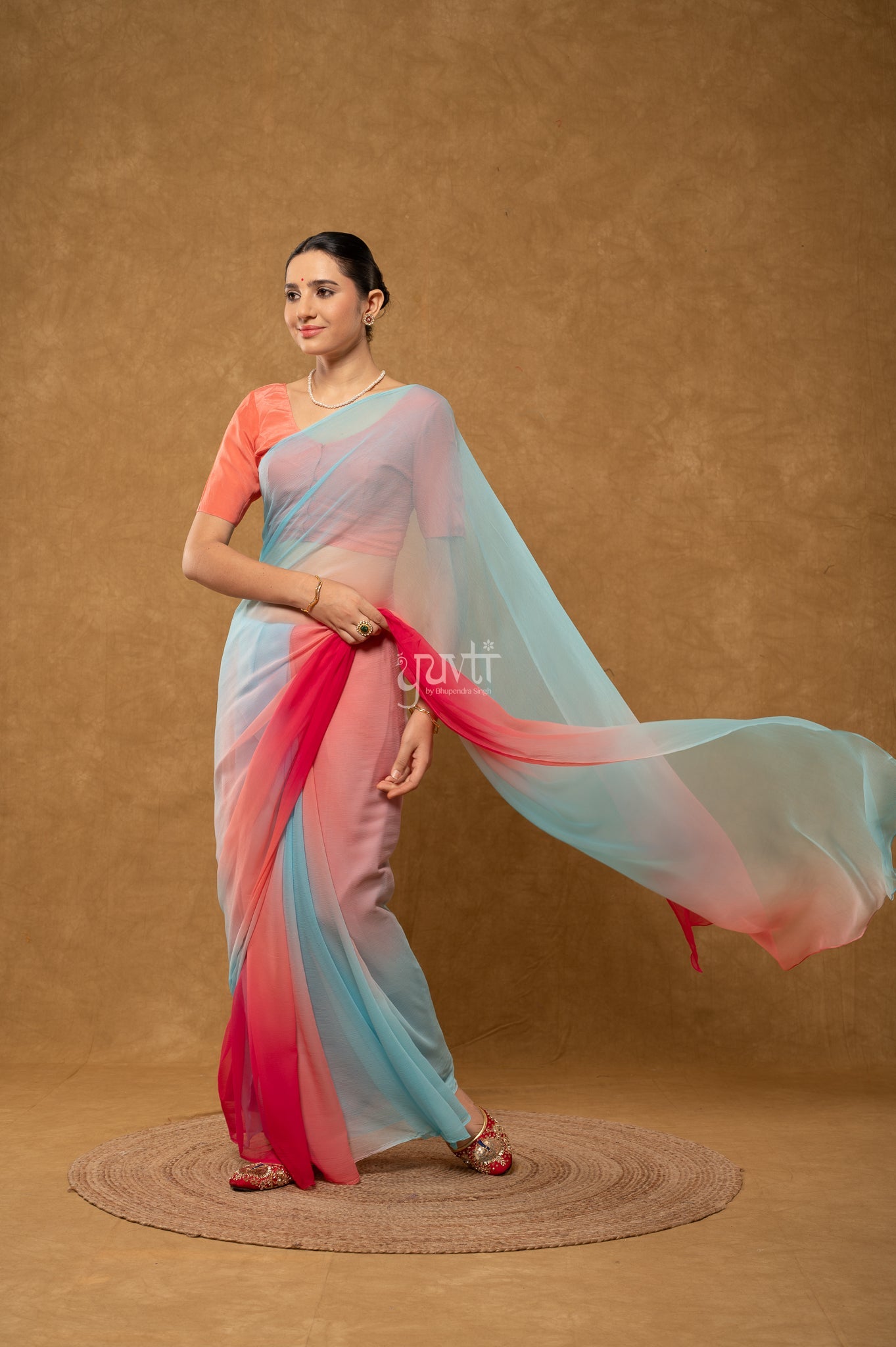 Rama Sky Gajri Shaded Pure Georgette  Hand-Dye  Saree  with Blouse