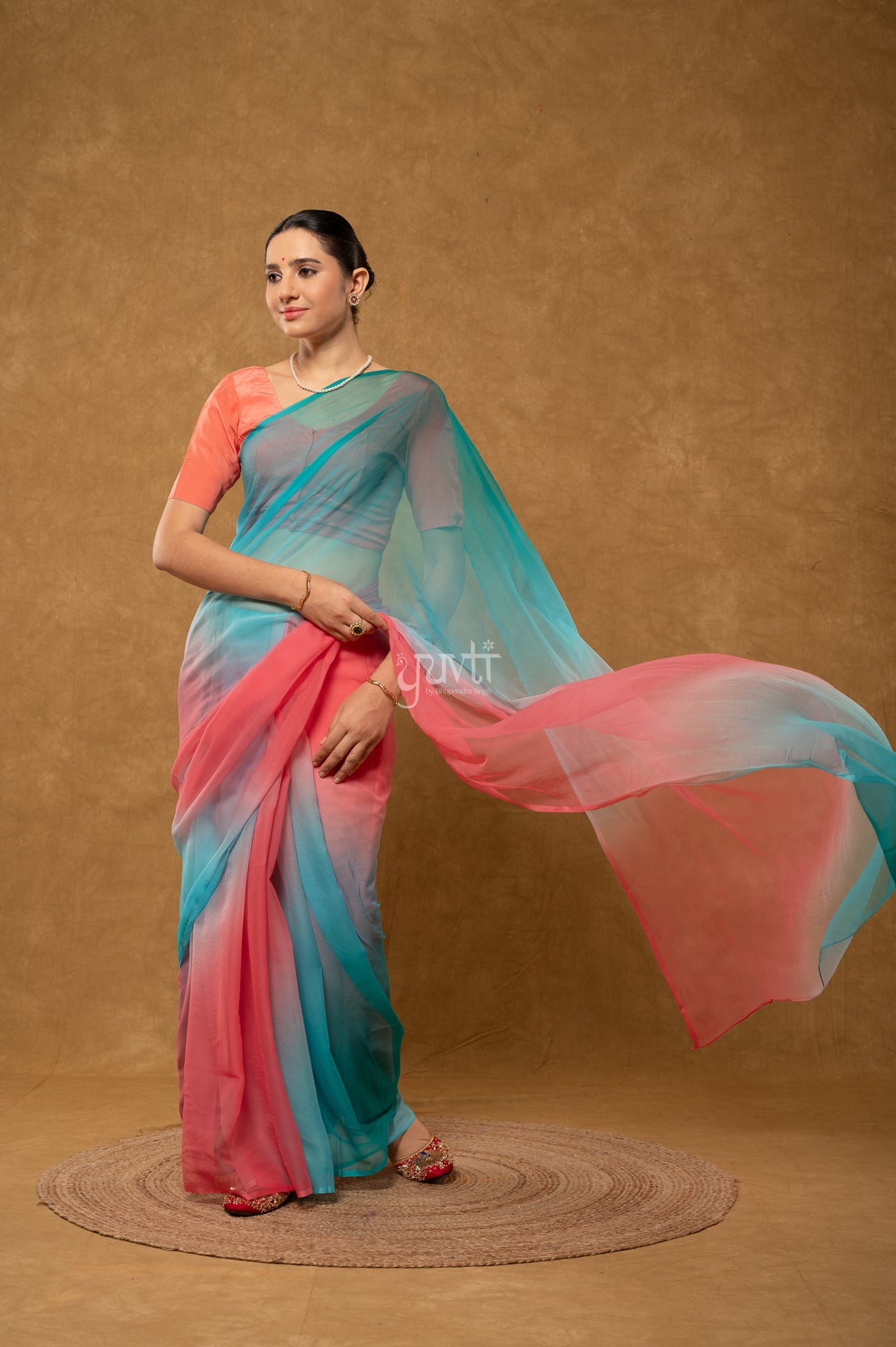 Rama Sky Gajri Shaded Pure Georgette  Hand-Dye  Saree  with Blouse